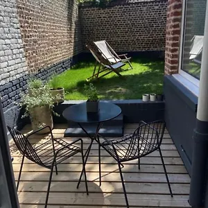 A Avec Jardin France